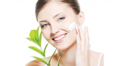 ماسكات طبيعية للبشرة والشعر 4 ماسكات طبيعية للبشرة لتبييض الوجه