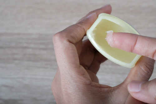أفضل سكراب للشفايف بالسكر والقرفة والفازلين والقهوة 3 DIY Lip scrubs homemade best chapped 7