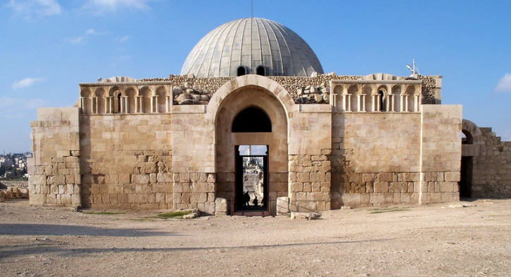 رحلة الى أقدم القصور التاريخية في الأردن